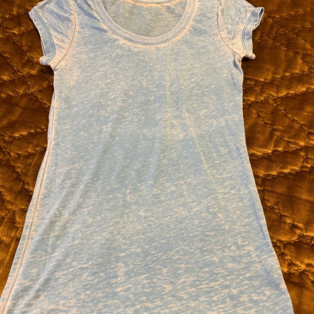 Top - Picture 2 of 5